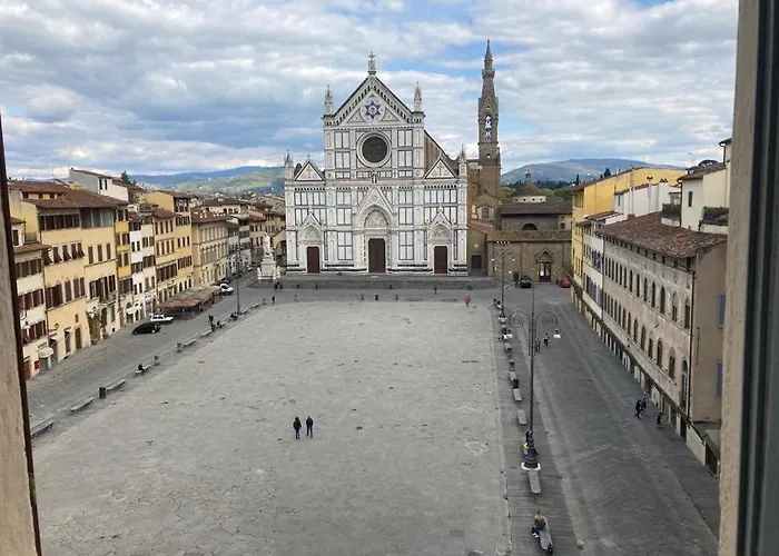 Attico In Piazza Santa Croce
